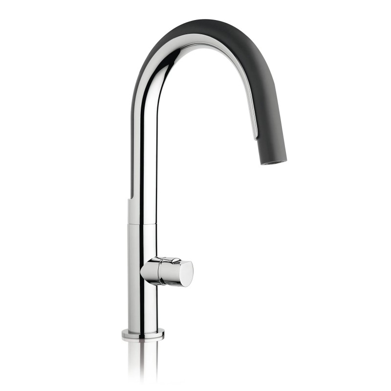 Kitchen taps with shower head Single lever kitchen sink mixer with gray silicone hand shower Mamoli Cook 740800000001