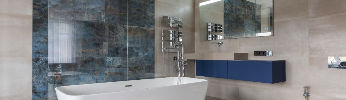 bagno in stile high-tech, per una soluzione moderna, confortevole e lussuuosa.